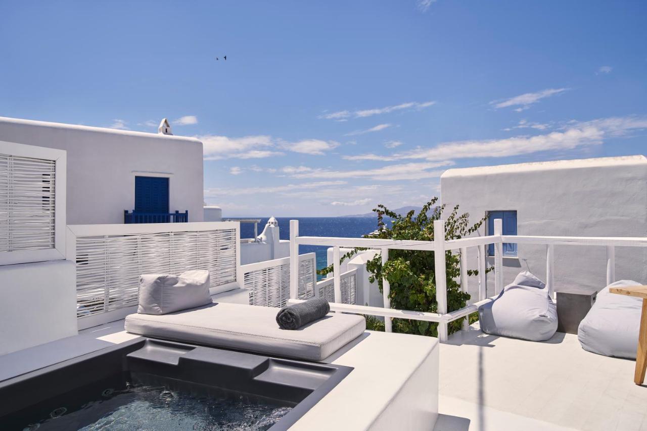 Superior Suite Sea View Outdoor Jacuzzi,1576746629:JPEG